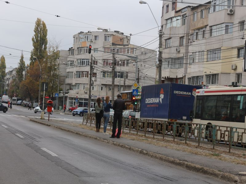 Siderurgiştilor, tot ca după bombardament