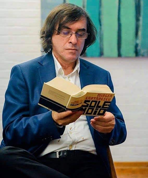 Mircea Cărtărescu va susţine un curs la Universitatea Columbia din SUA
