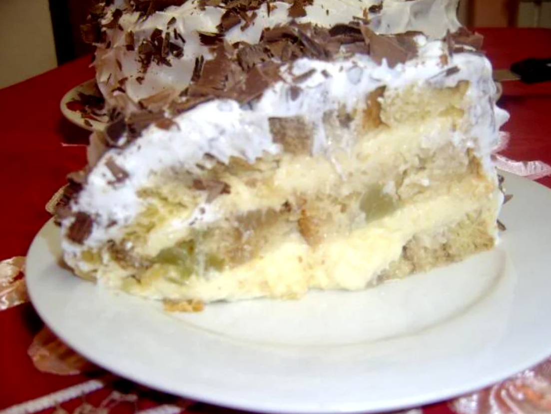 Tort din cozonacul rămas de la Crăciun