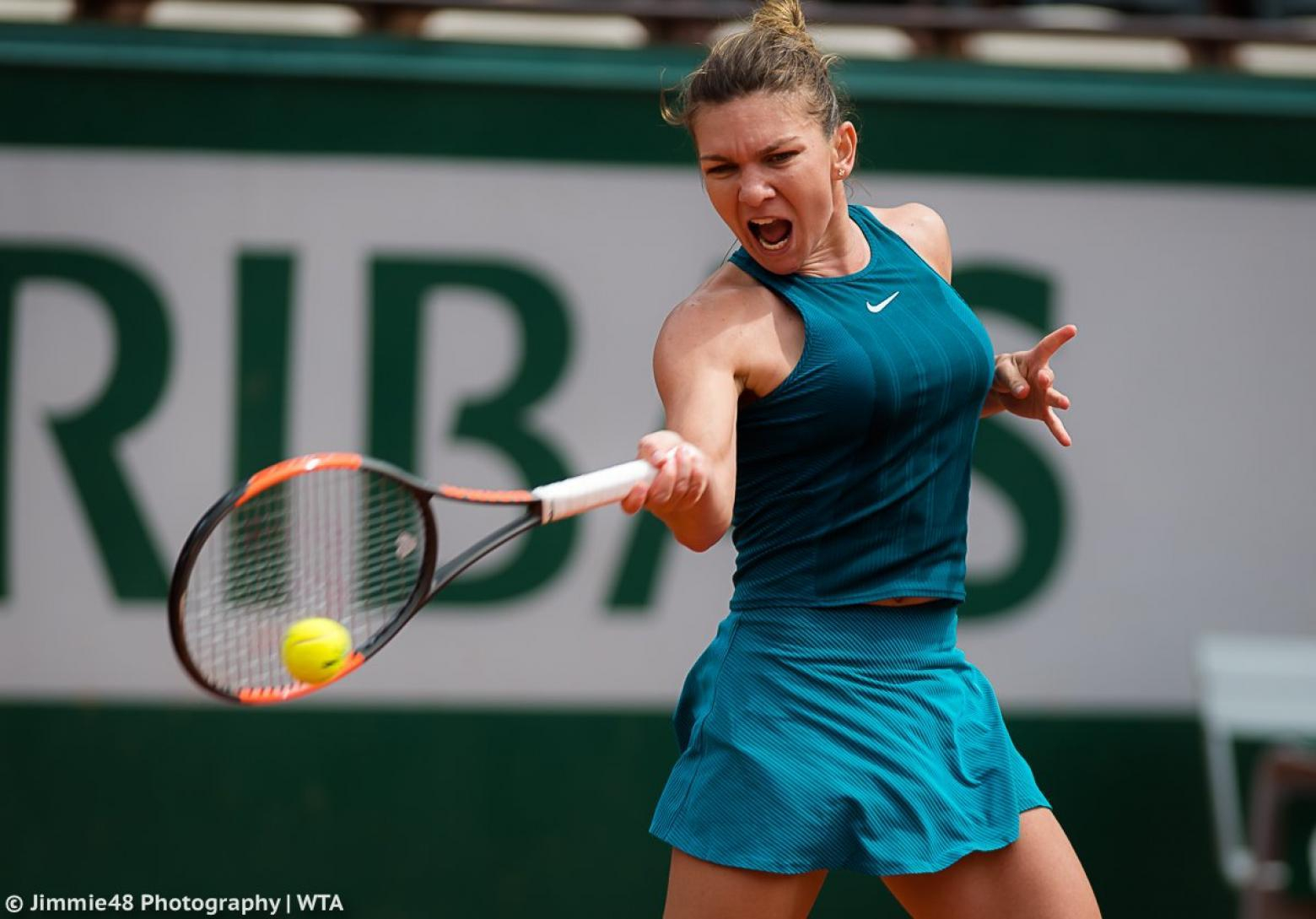 Halep, singura româncă spre sferturi