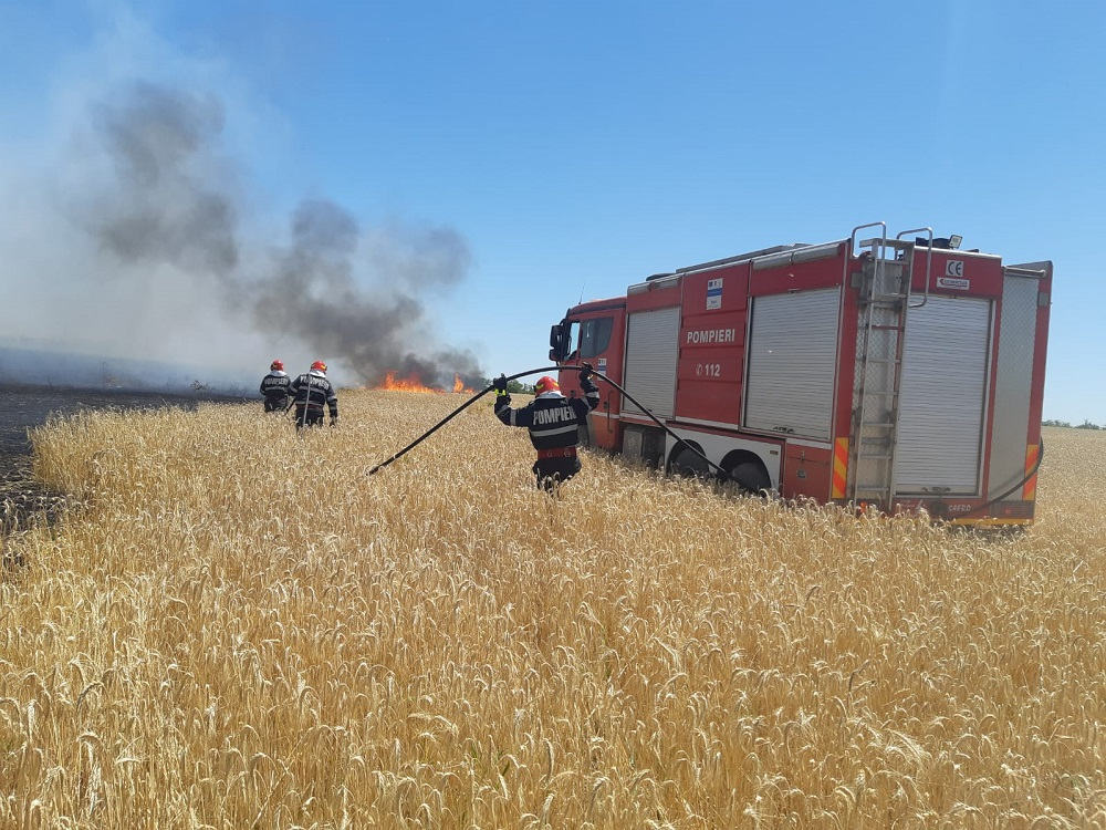Miriștile și zonele de agrement sunt vulnerabile la foc