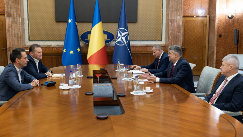 Consultări pe tema alegerilor la Palatul Victoria