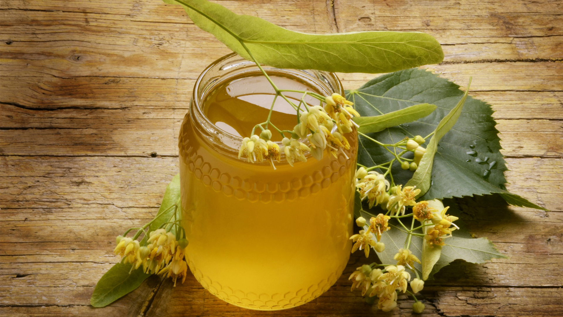 Teiul - leacul parfumat al naturii pentru trup și suflet