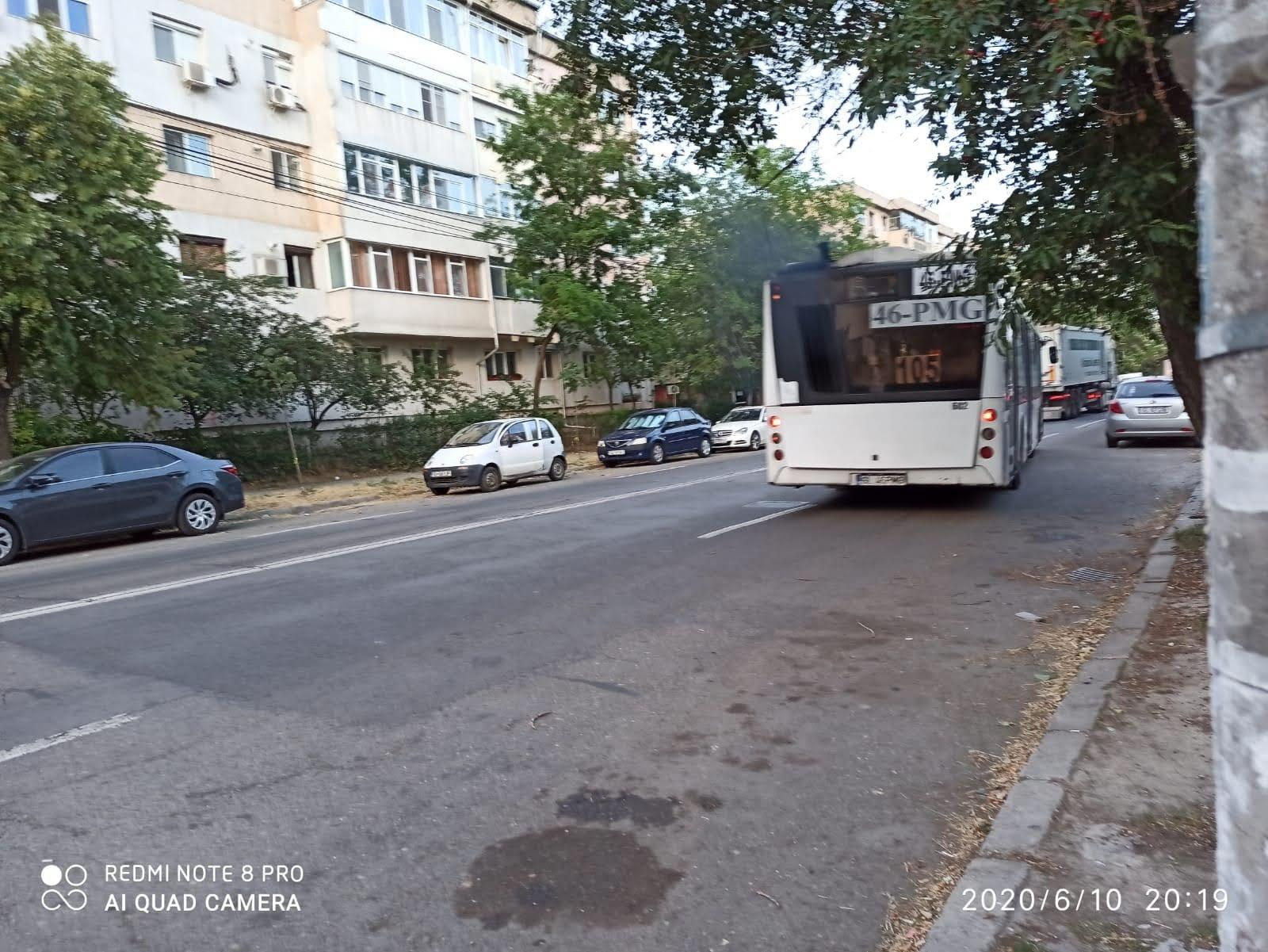 În loc de aer condiţionat, căldură în autobuz