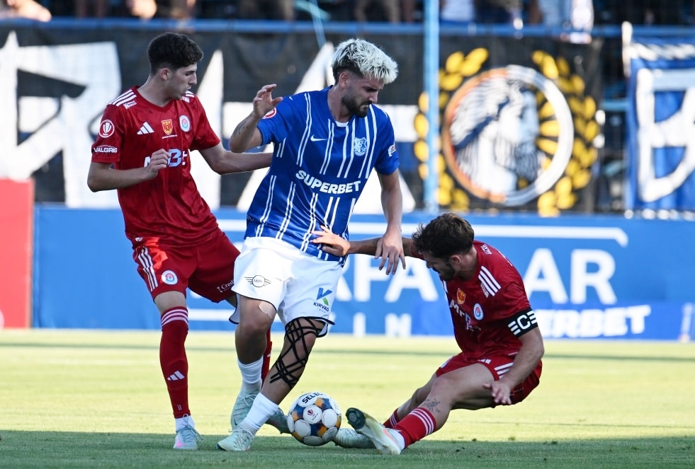 Trădați de apărare: Farul - Oțelul 3-2