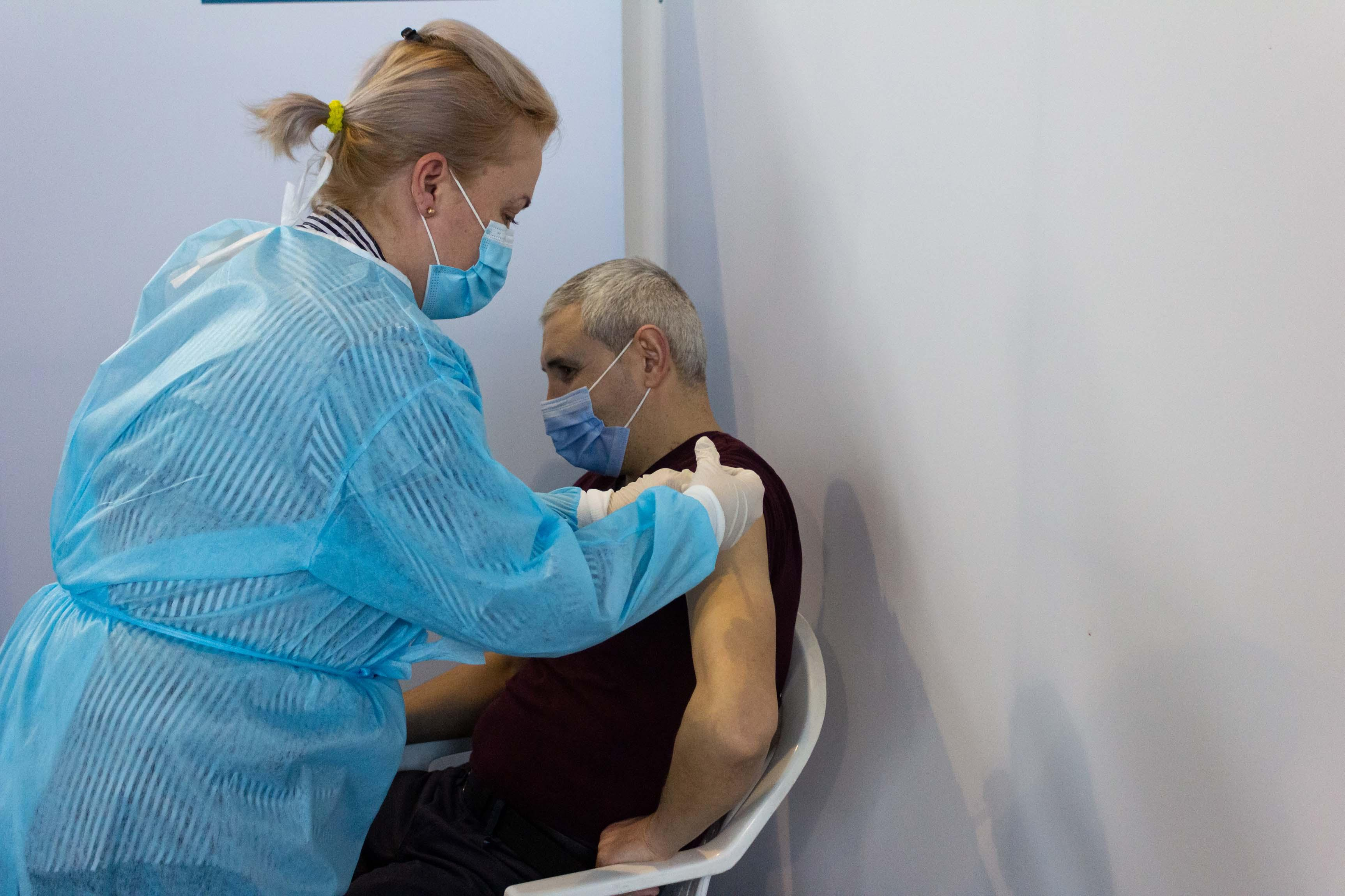 Încă aproape o mie de vaccinări în județ