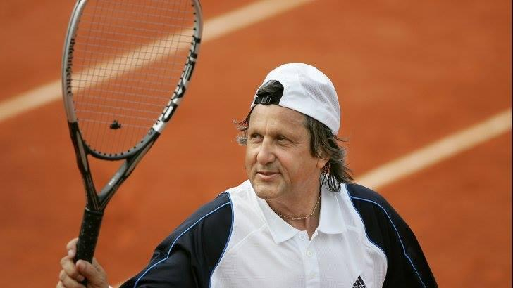 Nea Ilie e bun naţional. Meic a photo?