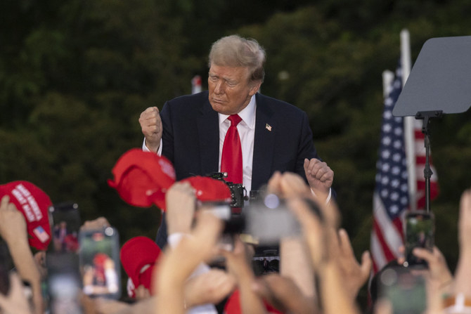 ”Imigranții construiesc o armată pentru a ataca SUA din interior”