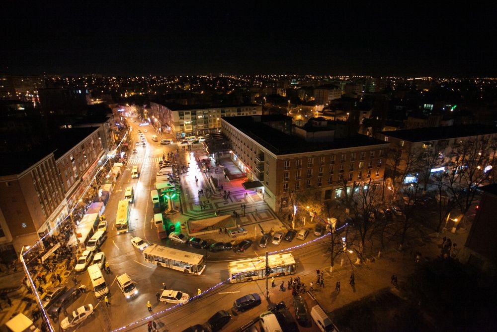 LUXTEN, ultima lună de prelungiri - Contract de 5,4 milioane de lei pentru ILUMINATUL PUBLIC din Galaţi