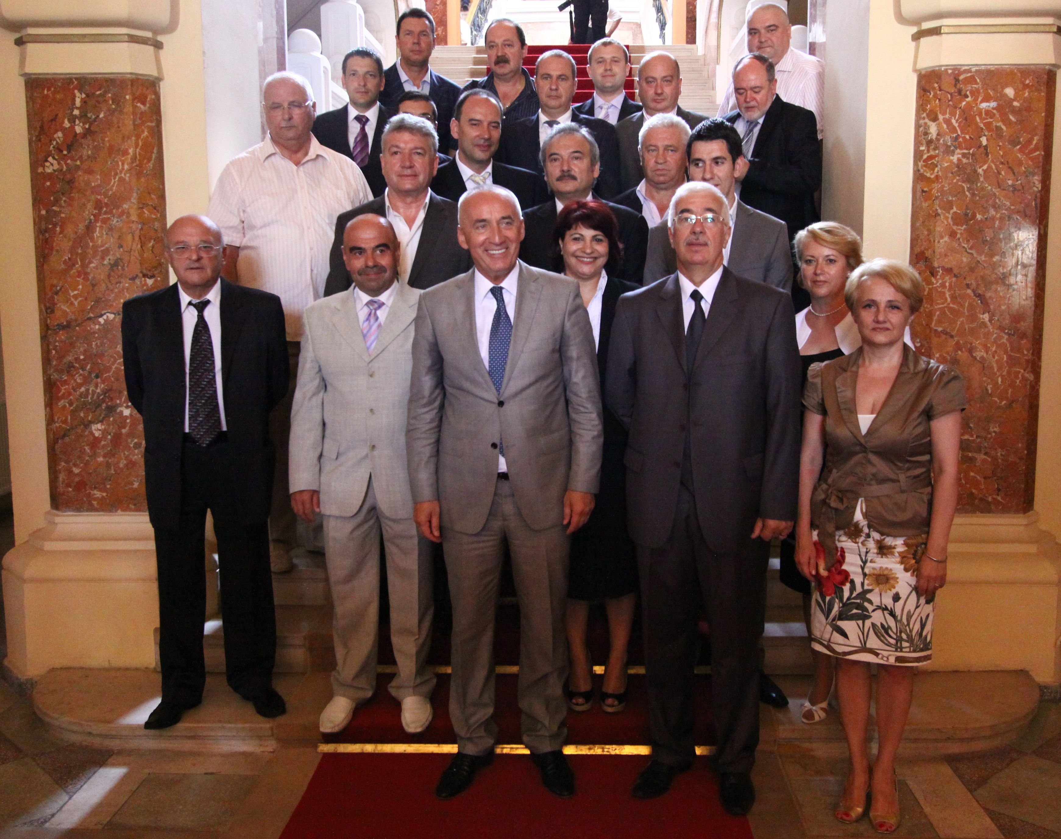 ANALIZĂ VL: Ce-au făcut şi ce N-AU făcut aleşii Galaţiului la jumătatea mandatului