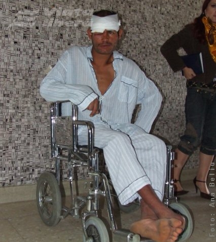 Cerşetor bătut pentru bani