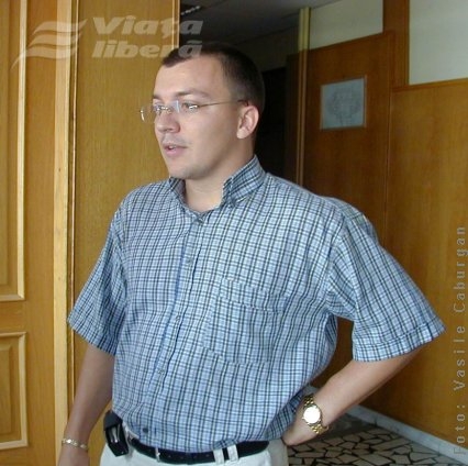 Cât ne costă cabinetele deputaţilor?