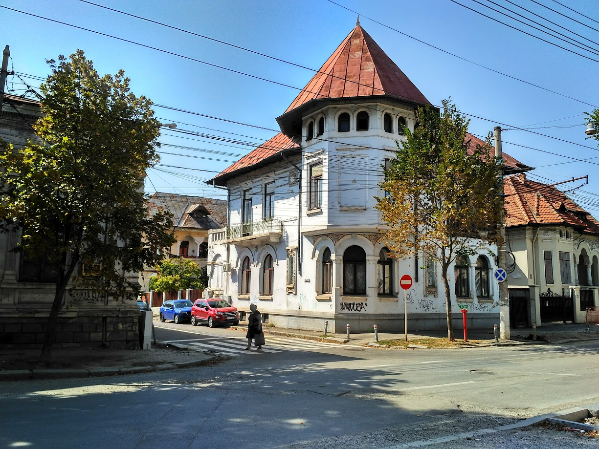 Intersecție închisă traficului rutier