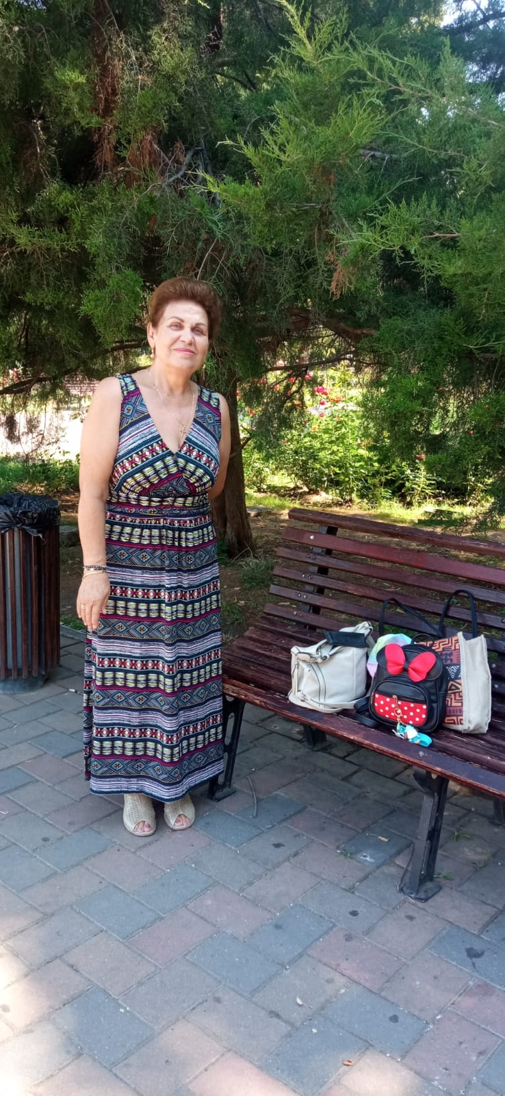 Vestimentaţia, între modă şi stil. Gălăţencele, îmbrăcate după vârstă sau după gust?