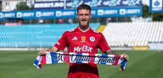 Oțelul încearcă să-l readucă pe Paulinho
