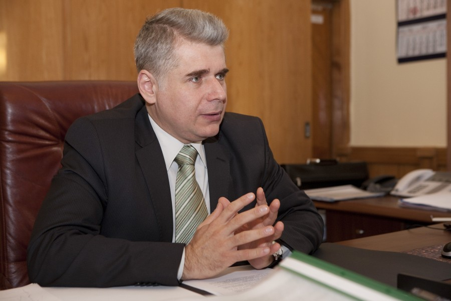 Fostul prefect de Galaţi, Emanoil Bocăneanu, a ajuns din nou după GRATII