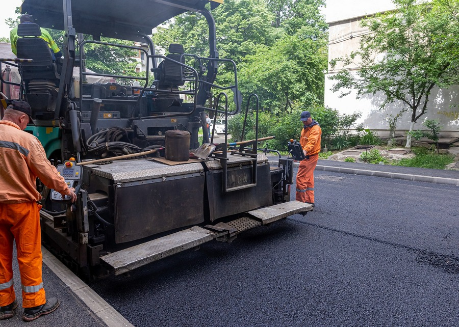 Lucrări de regenerare urbană de 135 milioane de lei, în trei cartiere uitate ale Galaţiului