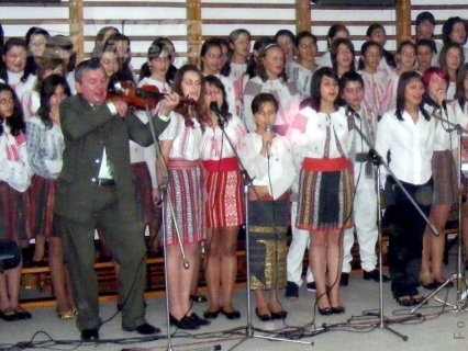 Ansamblul „Ciobănaşul” – la 25 de ani