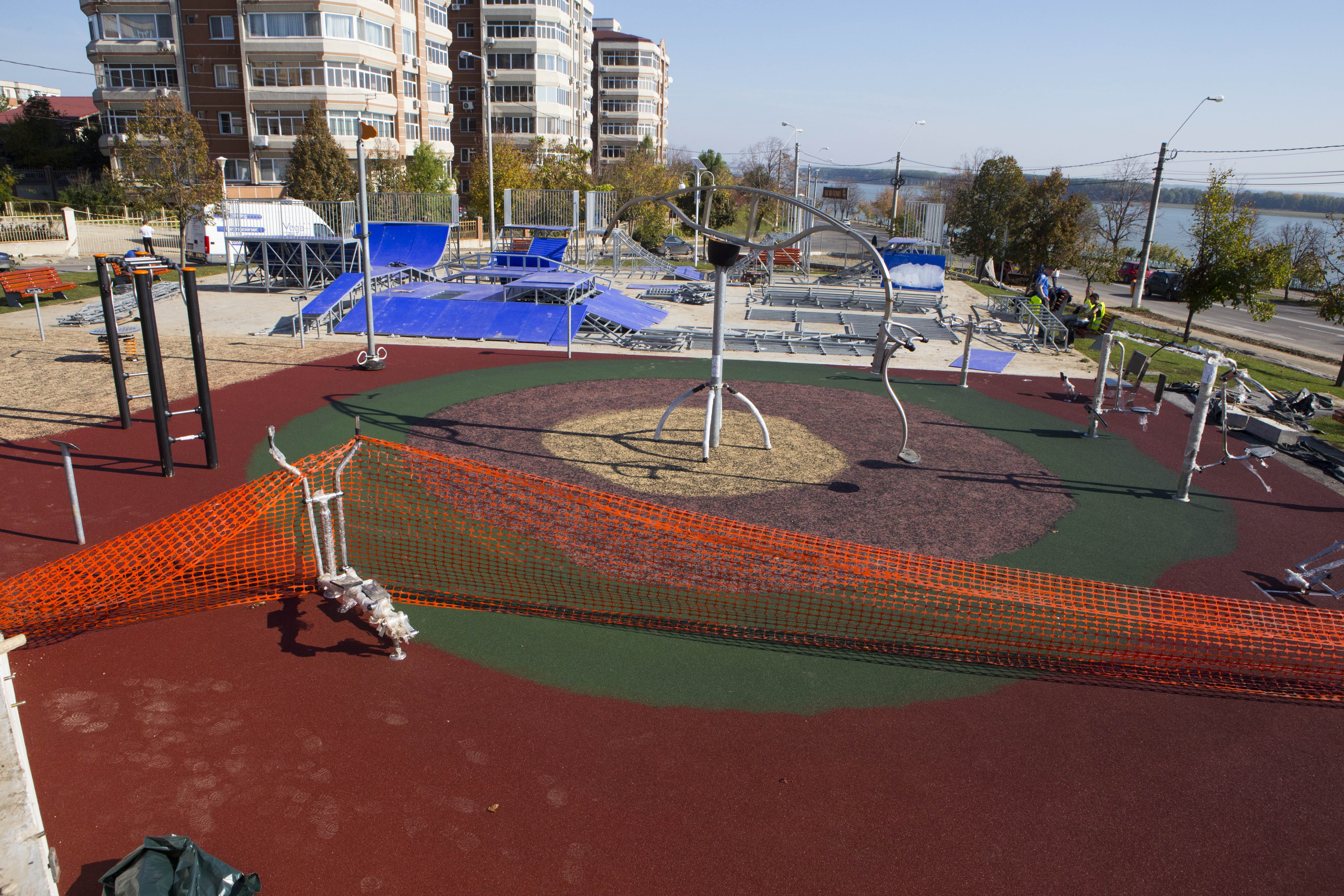 Vineri: Start la distracţie în Parcul Viva