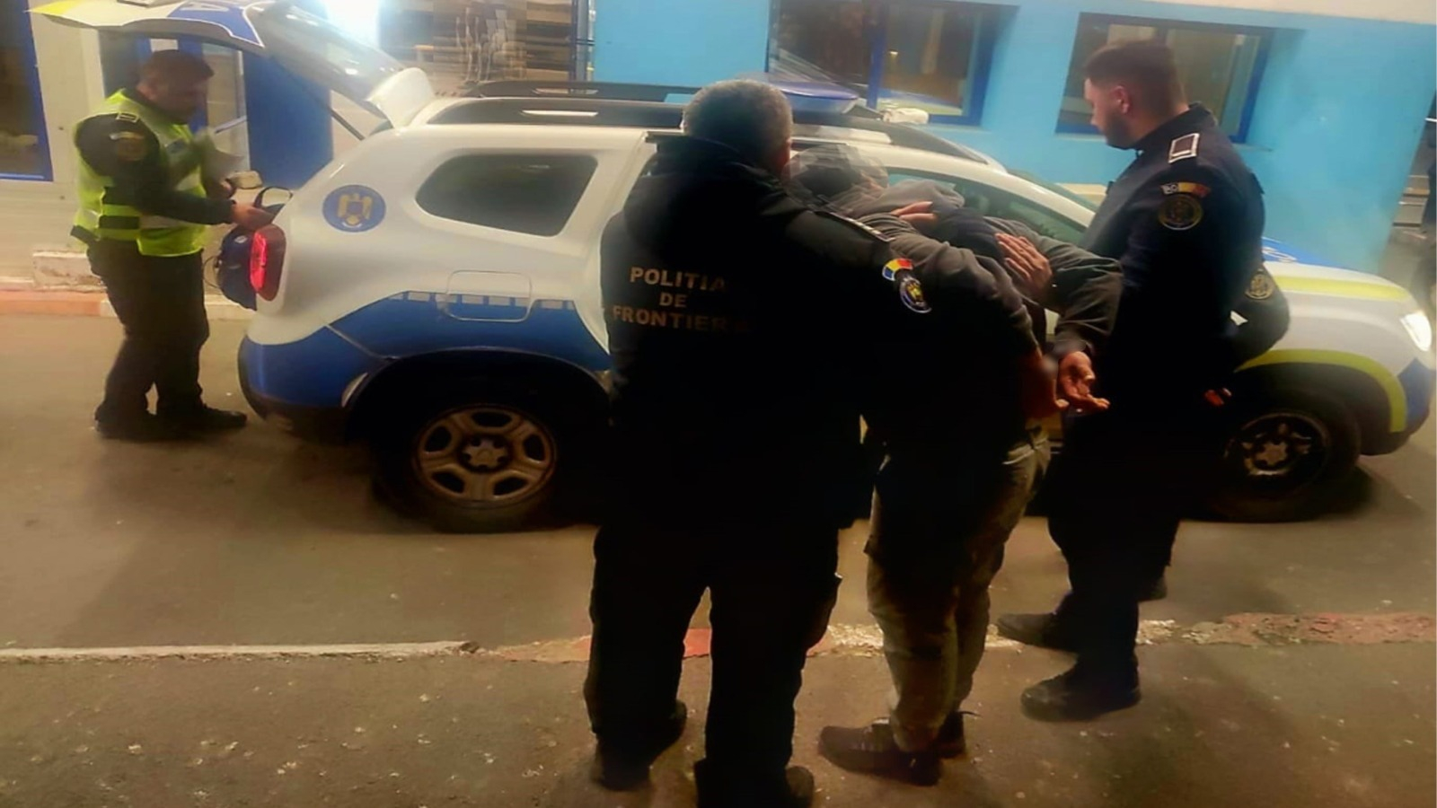 Condamnat în Franţa pentru jaf armat, prins la Oancea