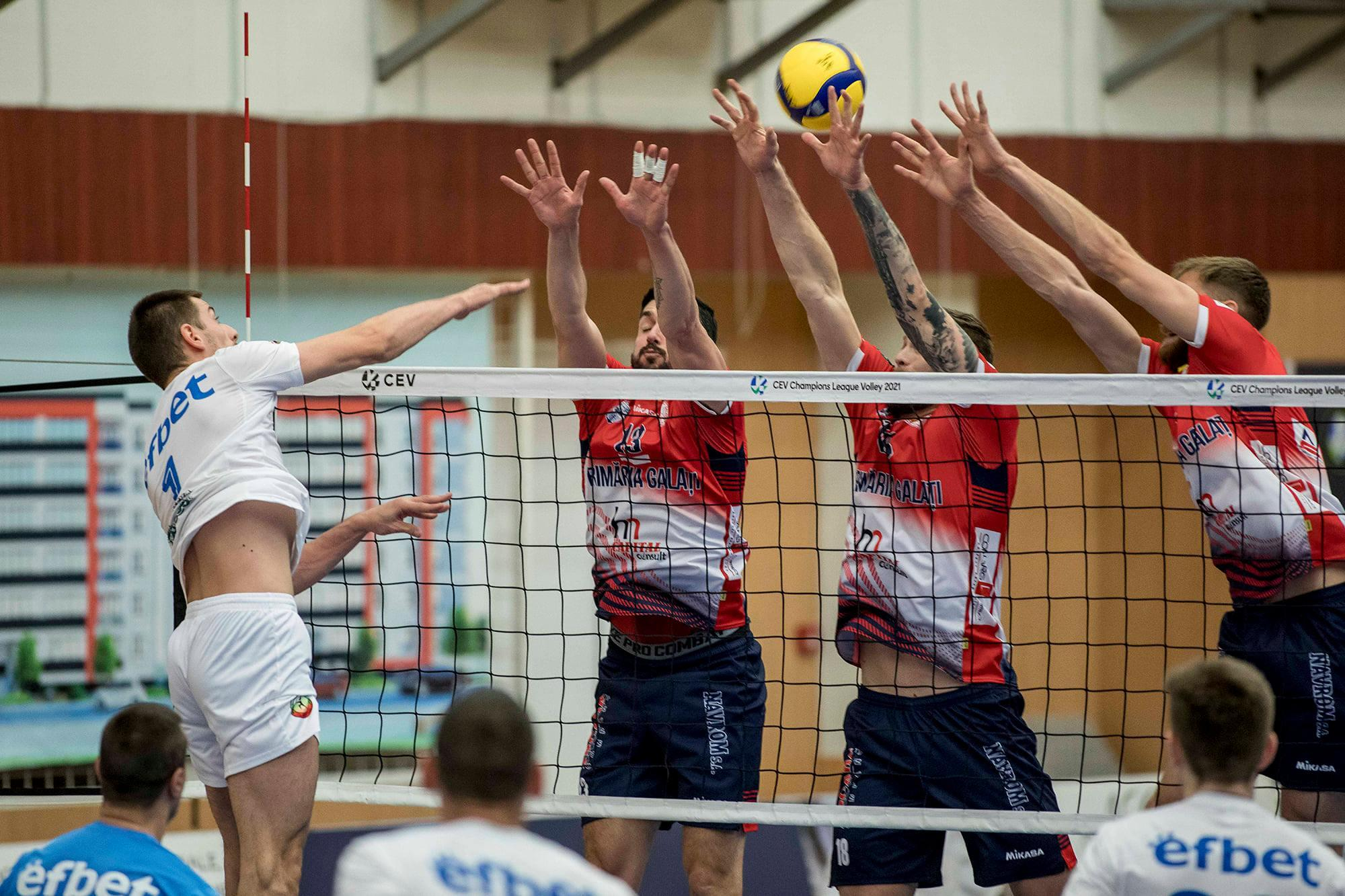 Manșa tur în Cupa CEV. Victorie la zero pentru CSM Arcada