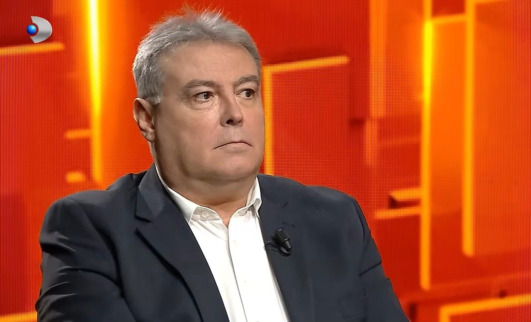 În istorie nu-s minciuni, ci adevăruri prost spuse...