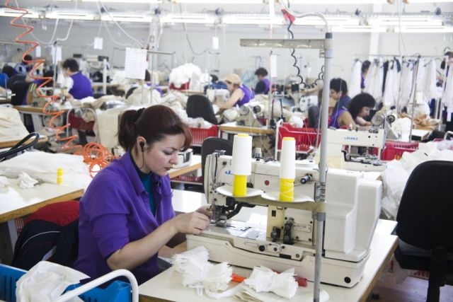 Consiliul Local ameninţă cu închiderea una dintre puţinele afaceri de succes din Galaţi