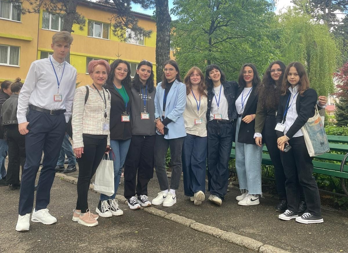 Premii şi menţiuni la Olimpiada Naţională de Limba și literatura română