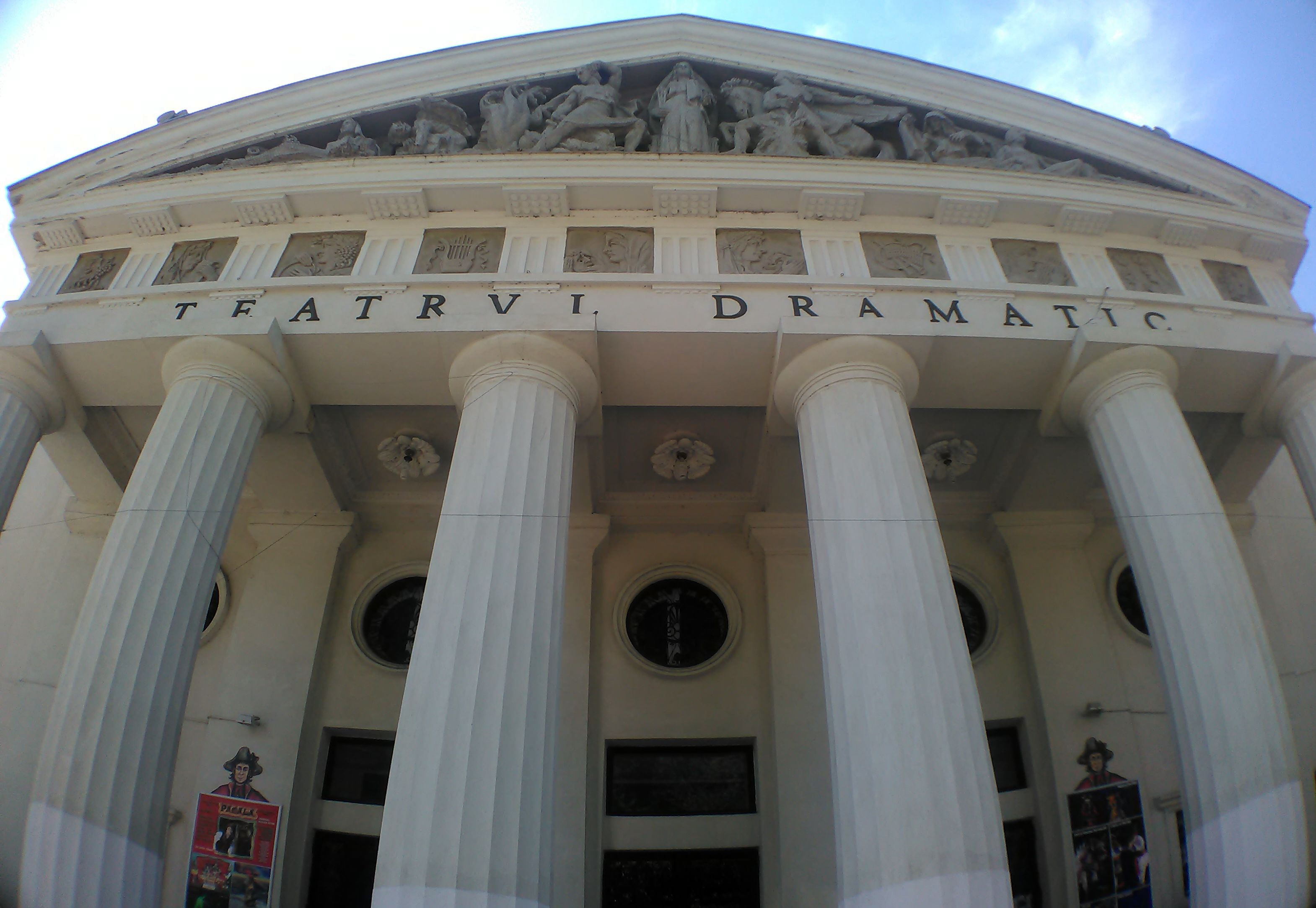 TIMP LIBER GALAȚI | Trei spectacole de succes la Dramatic