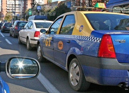 11 piraţi de taxi descoperiţi la Tecuci