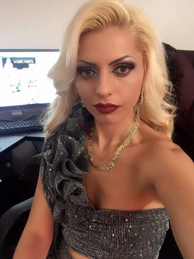 "Banii vin din cer, miros de la o poştă a boier"