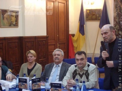 „Scriitori gălăţeni pe înţelesul tuturor”