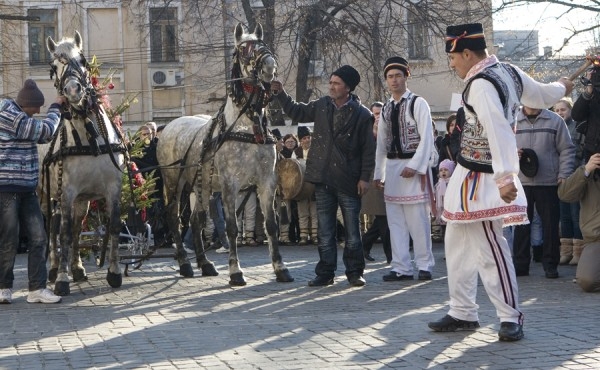 VIDEO Tradiţii de Crăciun în Galaţi şi în lume