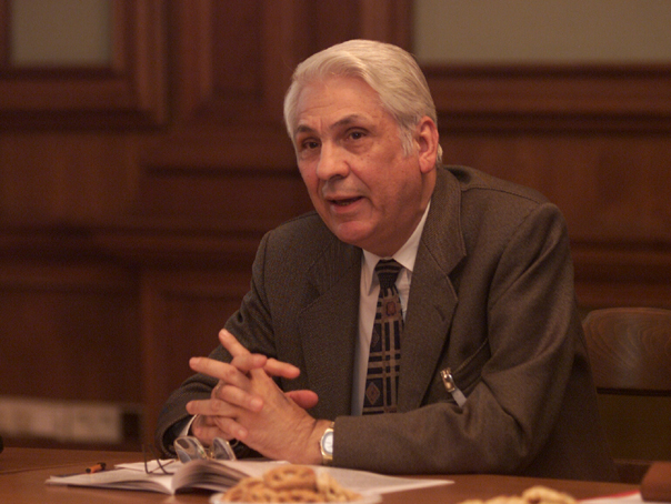 Cariere. Theodor Hristea, reprezentant de marcă al lingvisticii românești