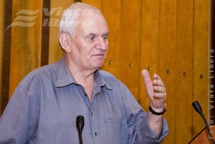 Cine pleacă din Primărie?