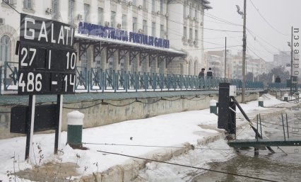 Dunărea scade de frig 