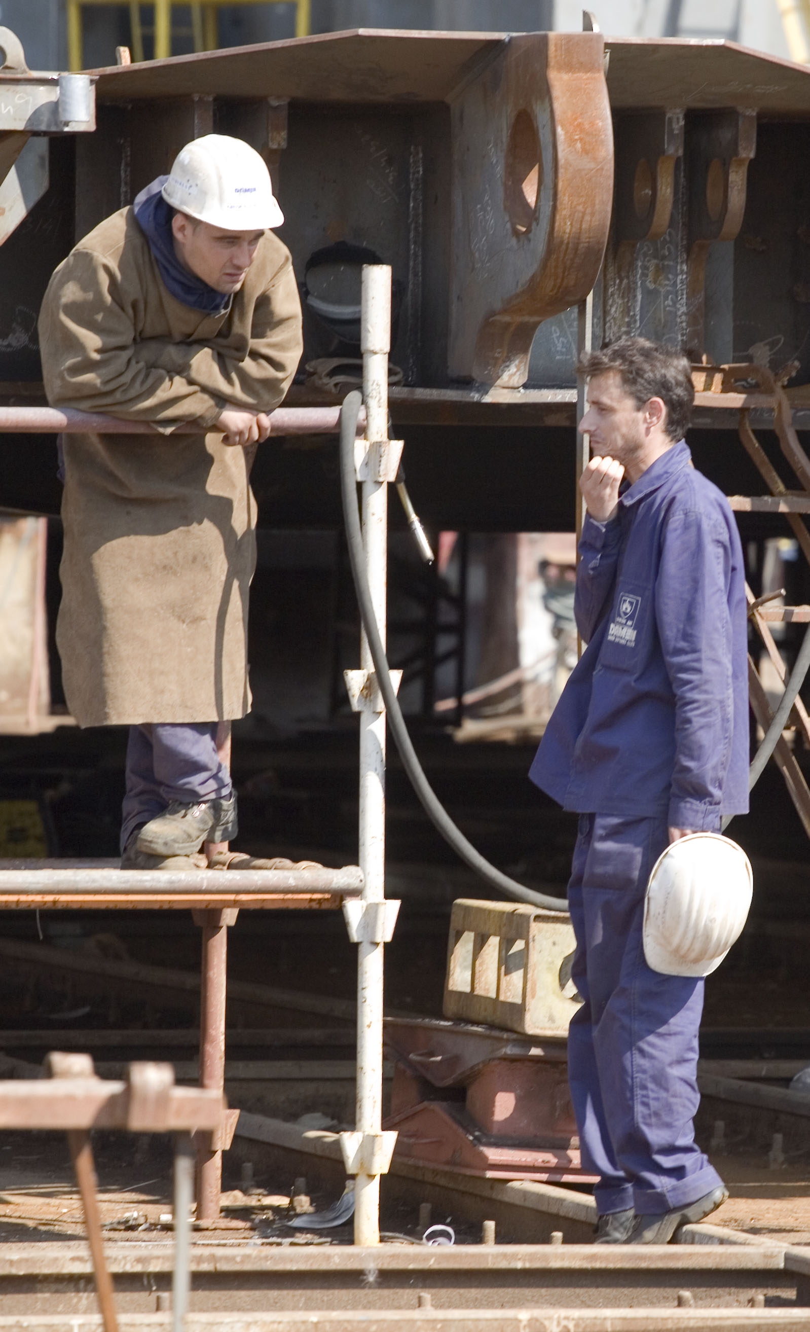 Accident în Şantierul Naval Damen / Bărbat căzut de pe o schelă