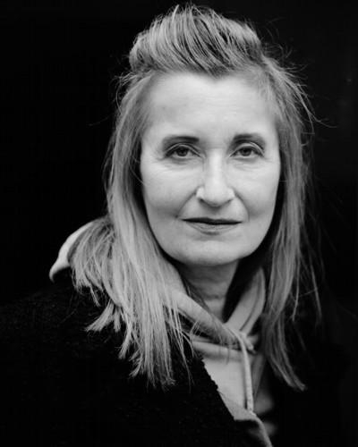 Cariere. Elfriede Jelinek, laureată Nobel pentru Literatură
