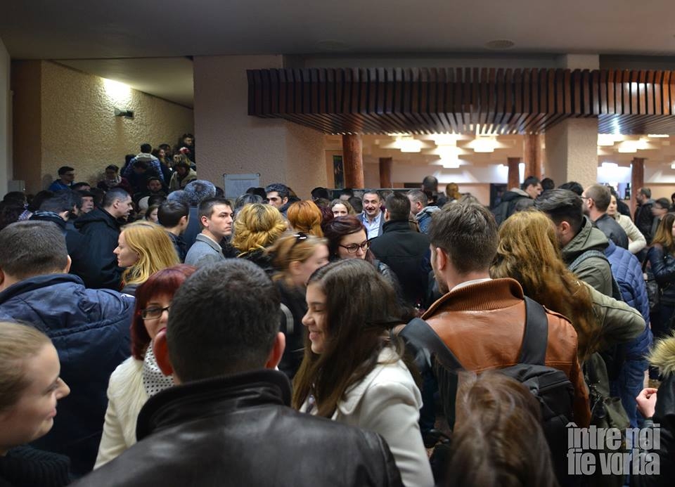 Filmul românesc "De ce eu?" a rulat şi la Galaţi. Publicul a rămas IMPRESIONAT