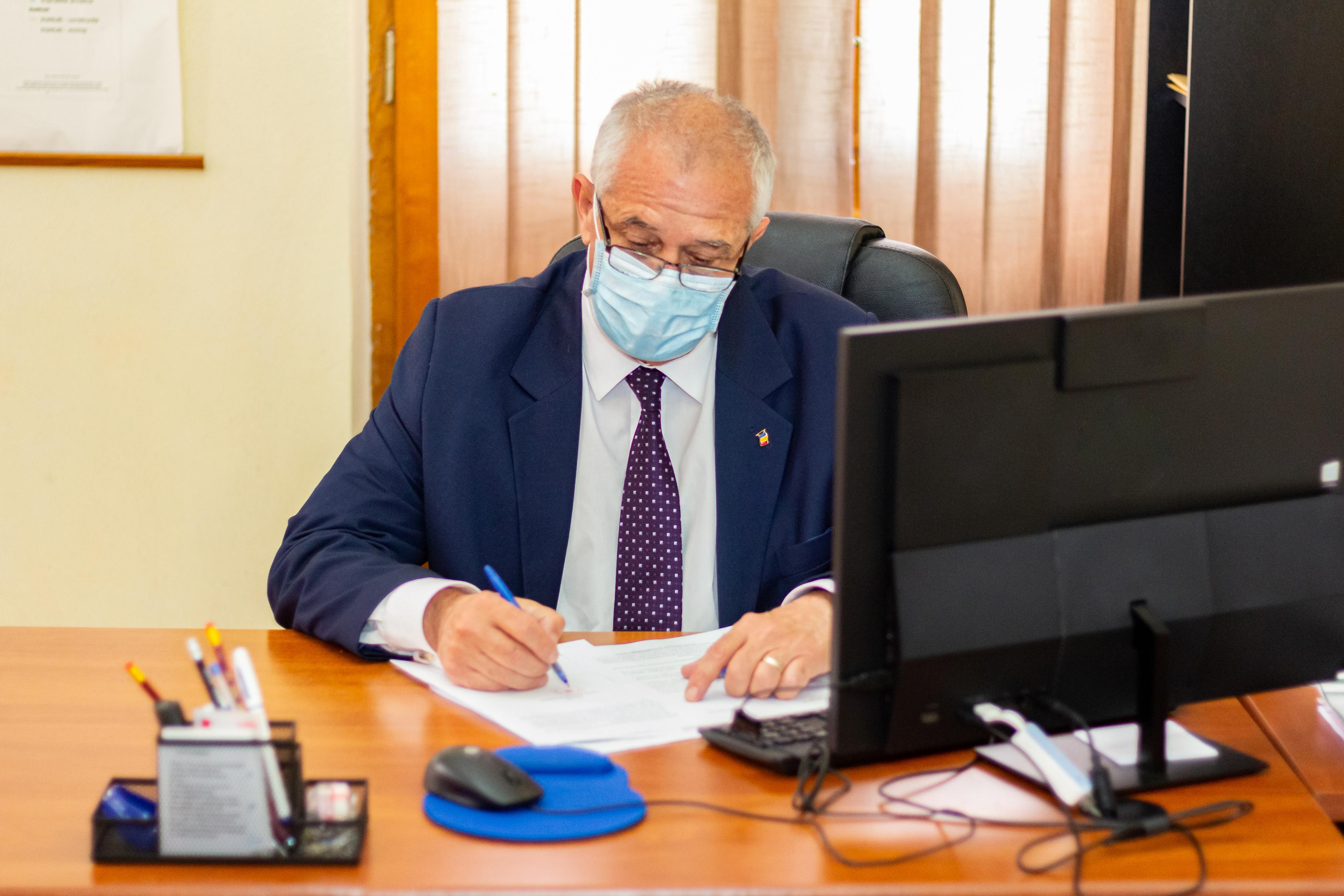 Despre vaccinare și relaxarea restricțiilor, cu prefectul Gabriel Panaitescu