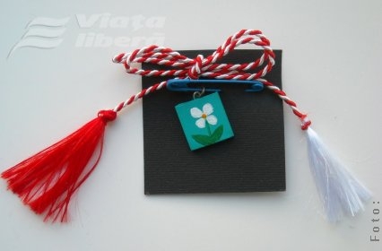 Lobby pentru tradiţiile româneşti - de la brânză la…  mărţişor  