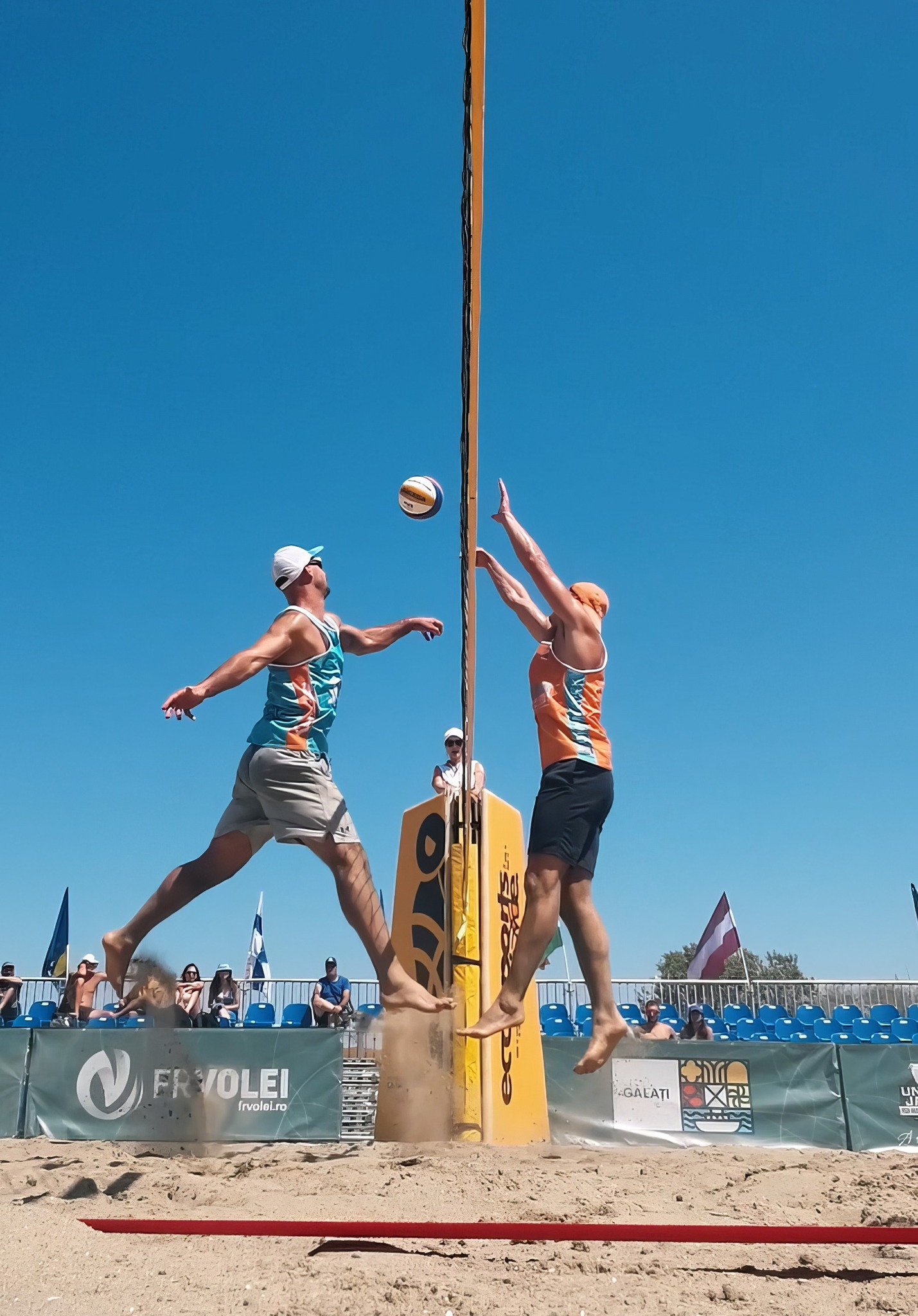 Festival internațional de volei pe plajă la Galați