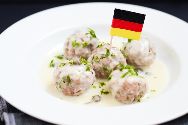 Perișoare în sos alb, o rețetă rafinată