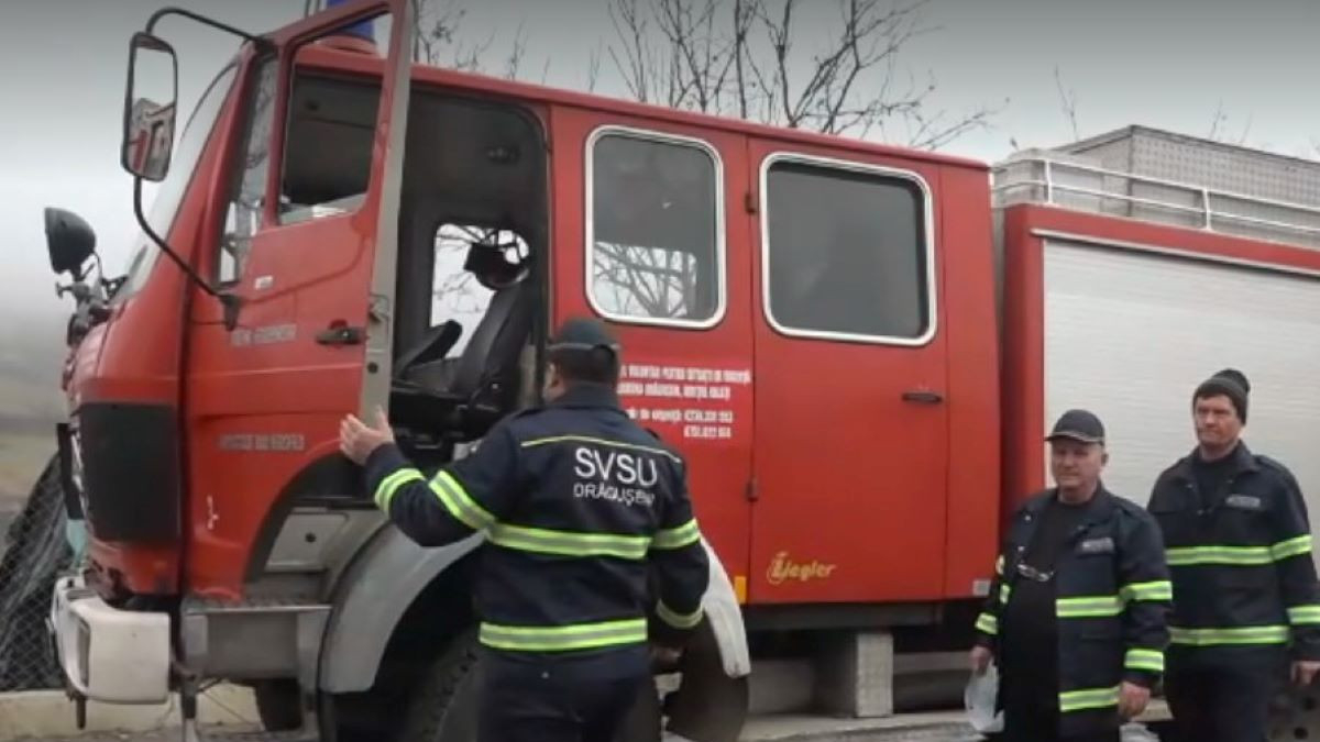 Polițistul care a amendat un pompier în misiune, cercetat disciplinar