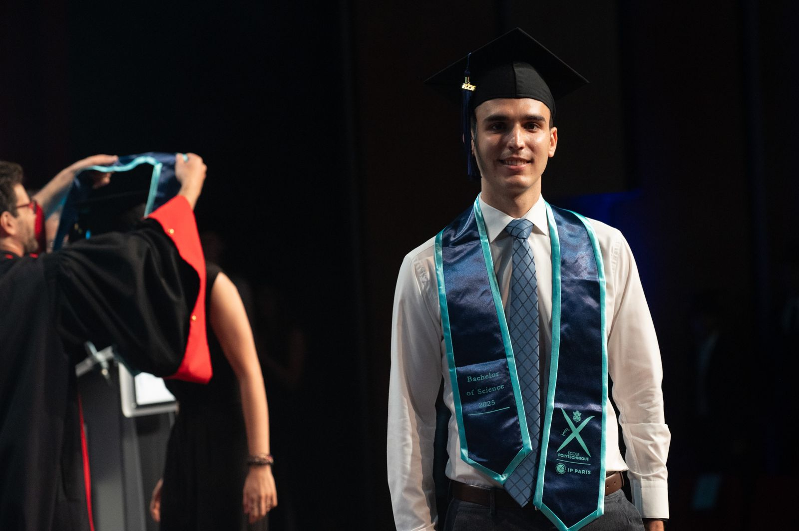 Șef de promoție la CNVA și absolvent „summa cum laude” în Franța. Vlad Ștefănuț Radu, gălățeanul care a adus științele exacte la rang de artă (FOTO)