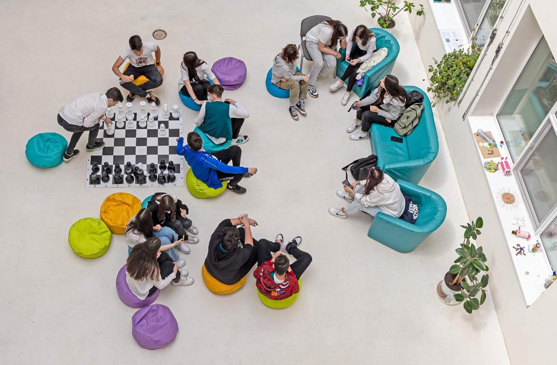 Școala Gimnazială „Ștefan cel Mare”, singura din Galați în „Marea aventură digitală”