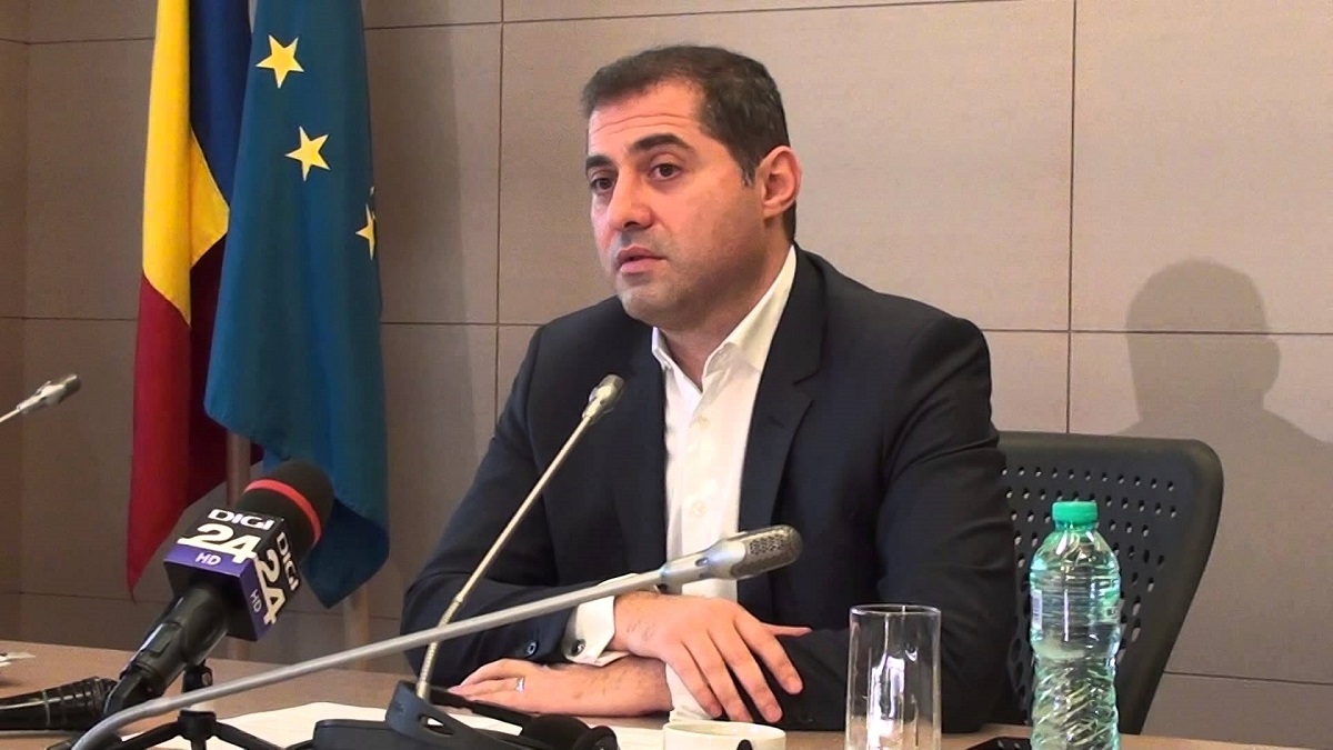 Efectul ordonanţelor: Florin Jianu, ministrul pentru Mediul de Afaceri, a demisionat din Guvern!