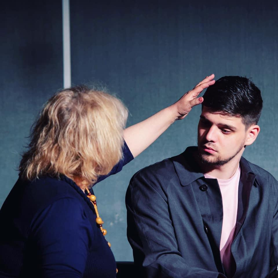 Vaccinaţi-vă cu un strop de viaţă la Teatrul din Buzunar!