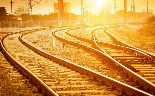 Viteza trenurilor, redusă pe perioada caniculei