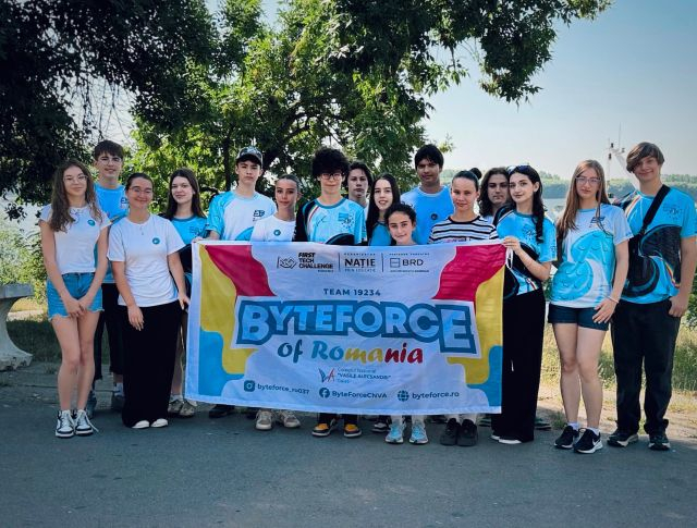 „ByteForce”, de la robotică la ecologizarea Falezei